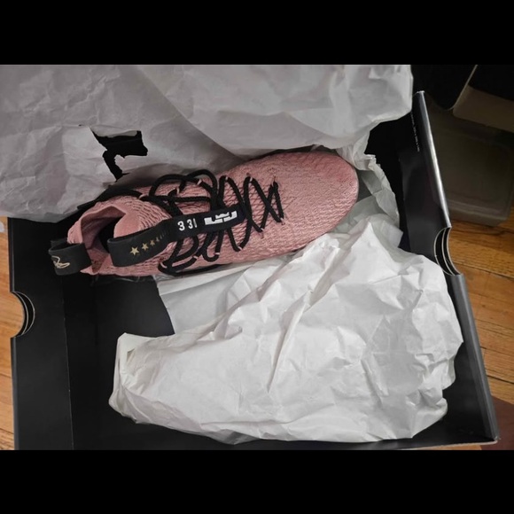 Nike Lebron Other - LeBron All Star 15